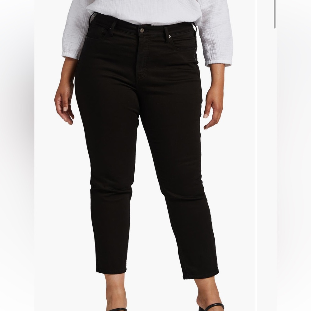 Silver Jeans Co. Infinite Fit High Waist Skinny Jeans Black 3X 22W